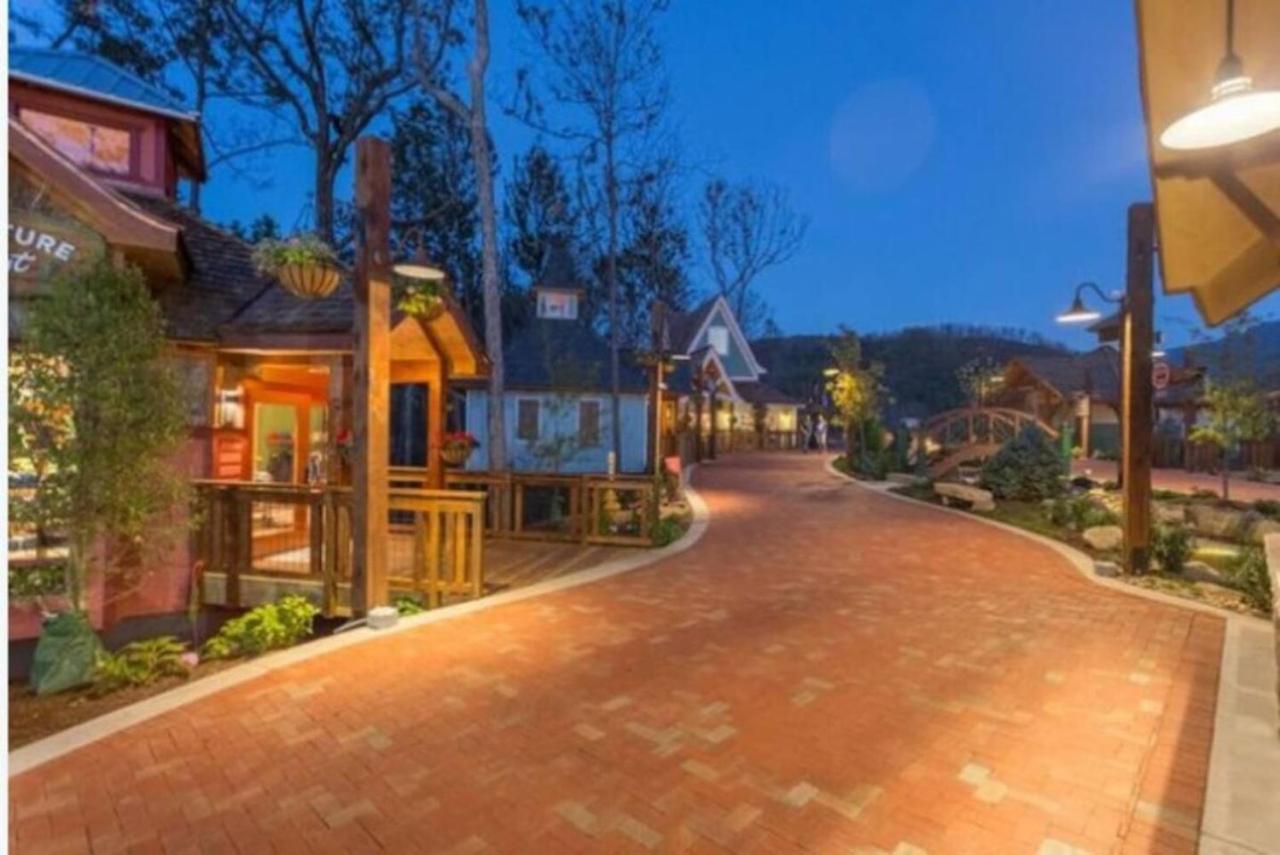 Gt307 Romantic Condo Downtown Gatlinburg & Pool 외부 사진